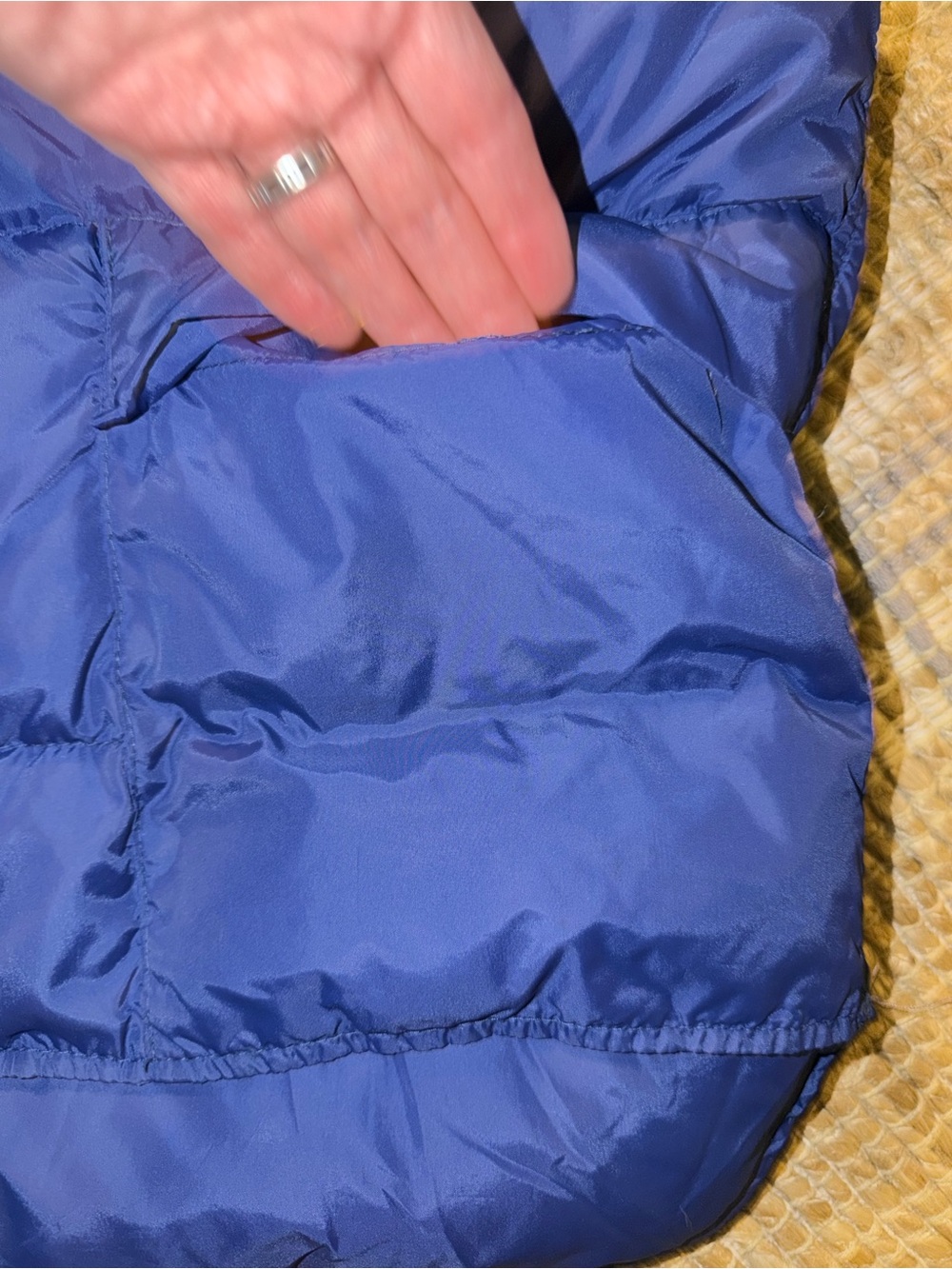 VIntage 80’s L.L. Bean Navy Quilted Down Puffer Vest Made in USA Mens Medium - Picture 6 of 8